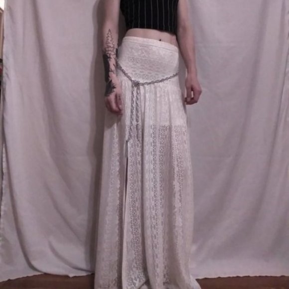 Lace Skirt with Slip - Picture 2 of 7